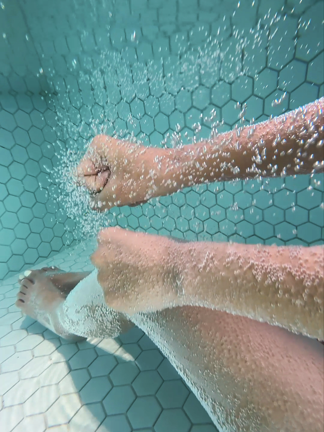 1761179341345127.jpg 碳酸泉图片.jpg